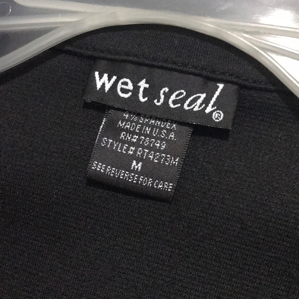 Blazer - Picture 2 of 3